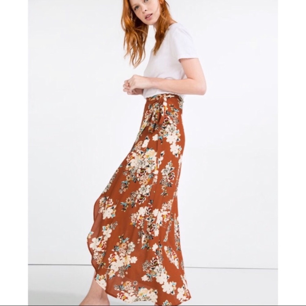Zara wrap floral skirt